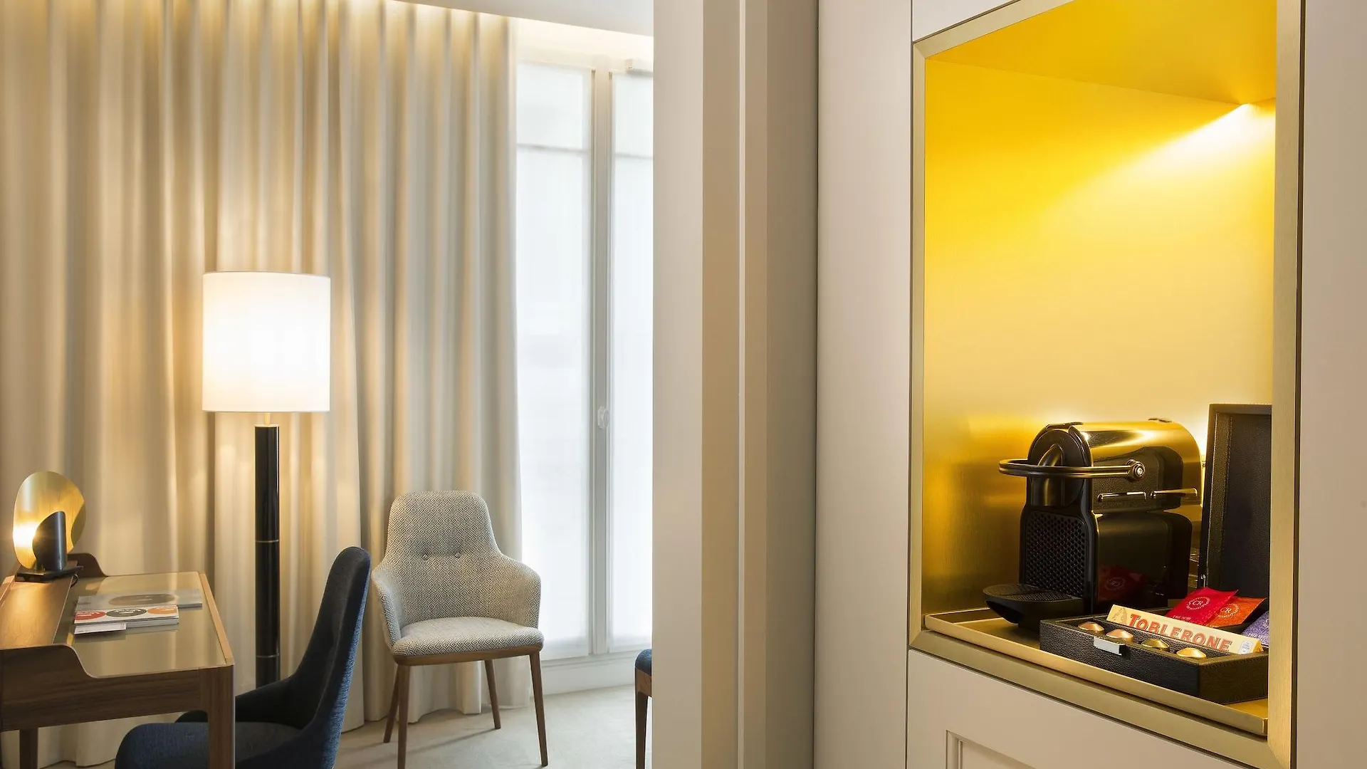 Le Tsuba Hotel